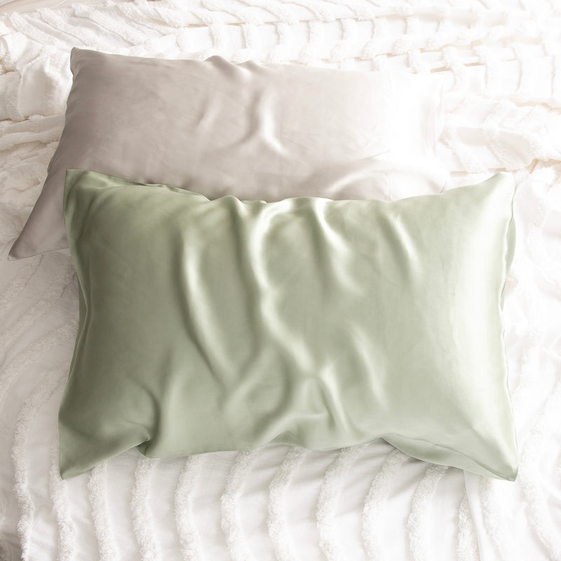 100% Mulberry Silk Standard Pillowcase by Renee Taylor