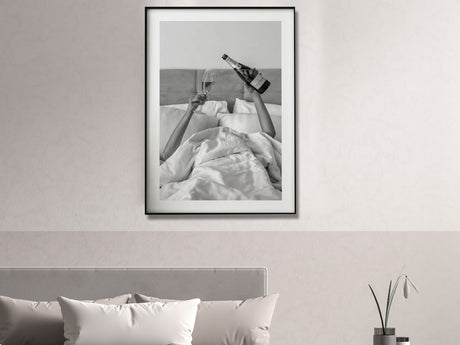 Wall Art 70cmx100cm Vintage Fashion Feminist Picture, Black Frame Canvas