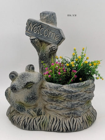 Welcome Frog Planter