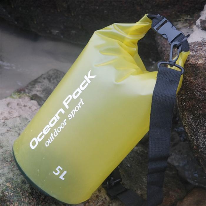 Waterproof Single Shoulder Dry Bag Outdoor Pvc Barrel Dry Sack Capacity Under 50L - Green