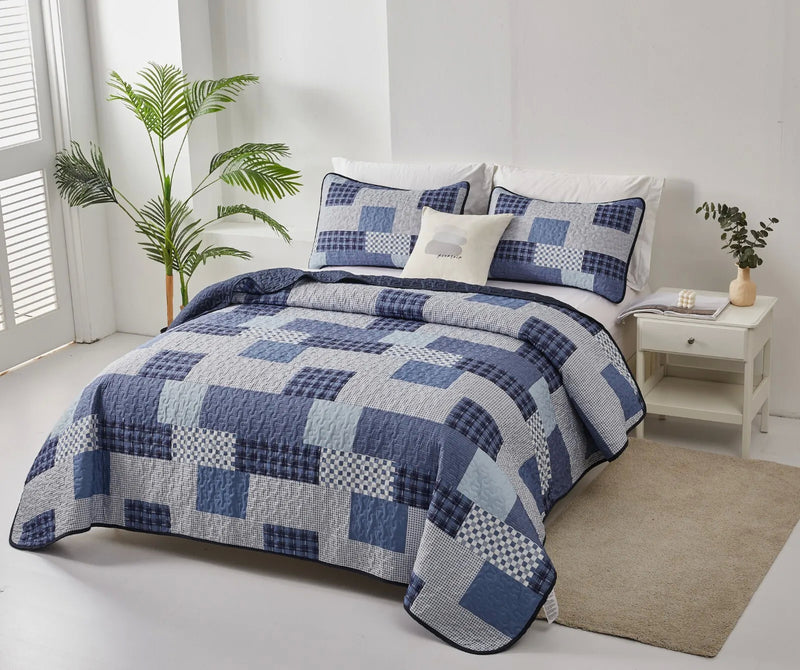 Zesty Quilted bedspread and pillowcovers set: Energize Your Bedroom Decor