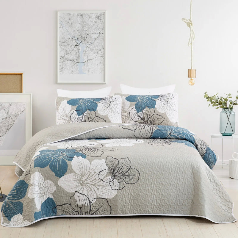 Intricate Quilted Coverlet and Pillowcases Set: Artistry in Every Stitch