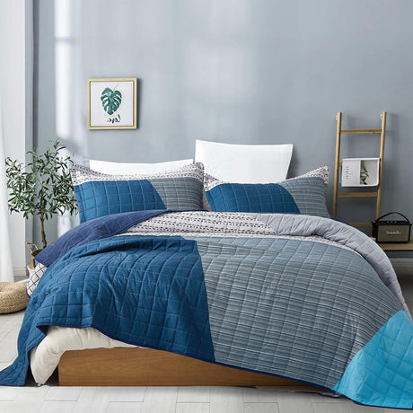 Harmonious Quilted Coverlet and Pillowcases Set: Unites Comfort and Aesthetics