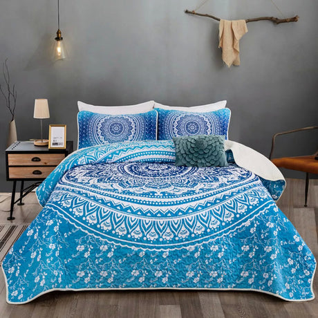 Xciting Quilted bedspread and pillowcovers set: Add Some Fun