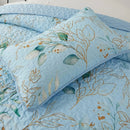 Heavenly Quilted coverlet and pillowcovers set: Cozy and Warm