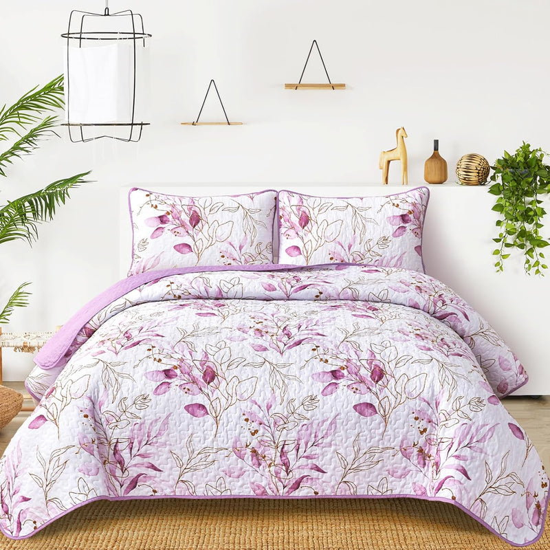 Unique Quilted bedspread and pillowcovers set: Stand Out in Style