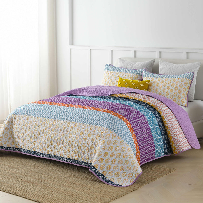 Quirky Quilted coverlet and pillowcovers set: Add Personality to Your Space