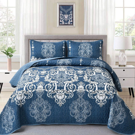 Alluring Quilted bedspread and pillowcovers set: Luxurious Bedroom Addition