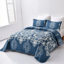 Alluring Quilted bedspread and pillowcovers set: Luxurious Bedroom Addition