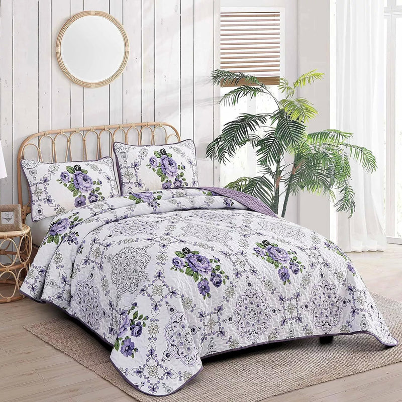 Kaleidoscopic Quilted coverlet and pillowcovers set: Burst of Colors