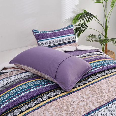 Hygge Quilted bedspread and pillowcovers set: Embrace Cozy Living