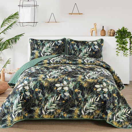 Lush Quilted coverlet and pillowcovers set: Soft and Cozy Feel