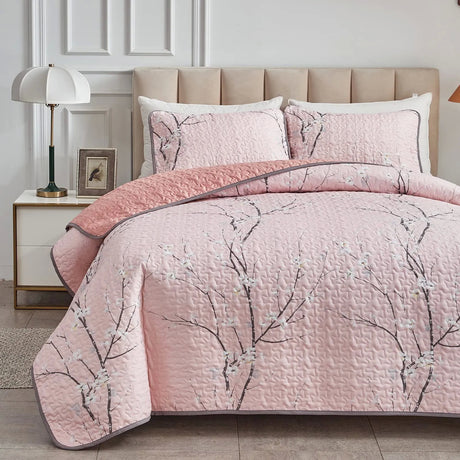 Versatile Quilted Coverlet and Pillowcases Set: Adapts to Every Season