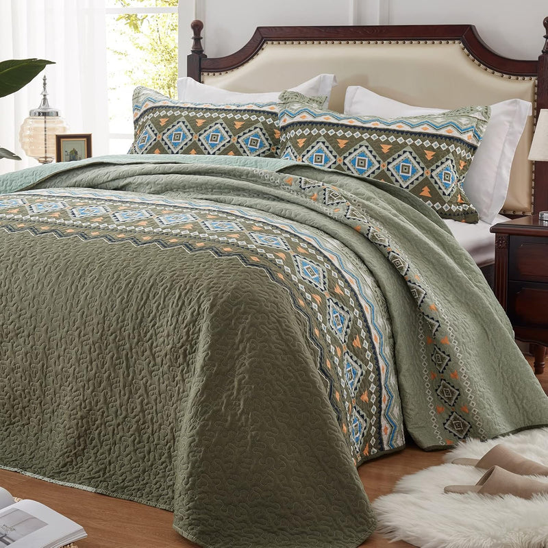 Quicksilver Quilted coverlet and pillowcovers set: Sleek and Modern