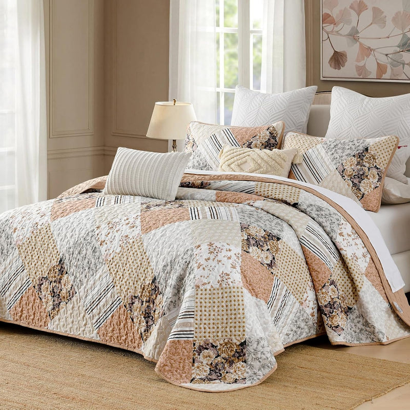 Transcendent Quilted bedspread and pillowcovers set: Elevated Comfort