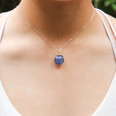 Gift Gox - Aroma Necklace White Gold - Planet Celestial Sapphire (Blue) + Purify Oil Blend