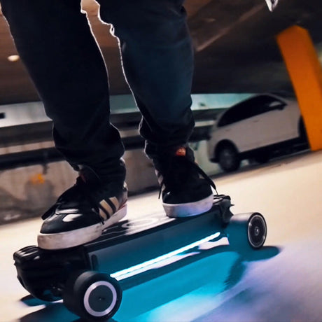 Zetazs Knight Mini Electric Skateboard