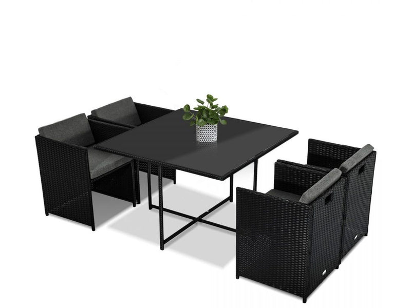 Horrocks 8 Seater Outdoor Dining Set – Black