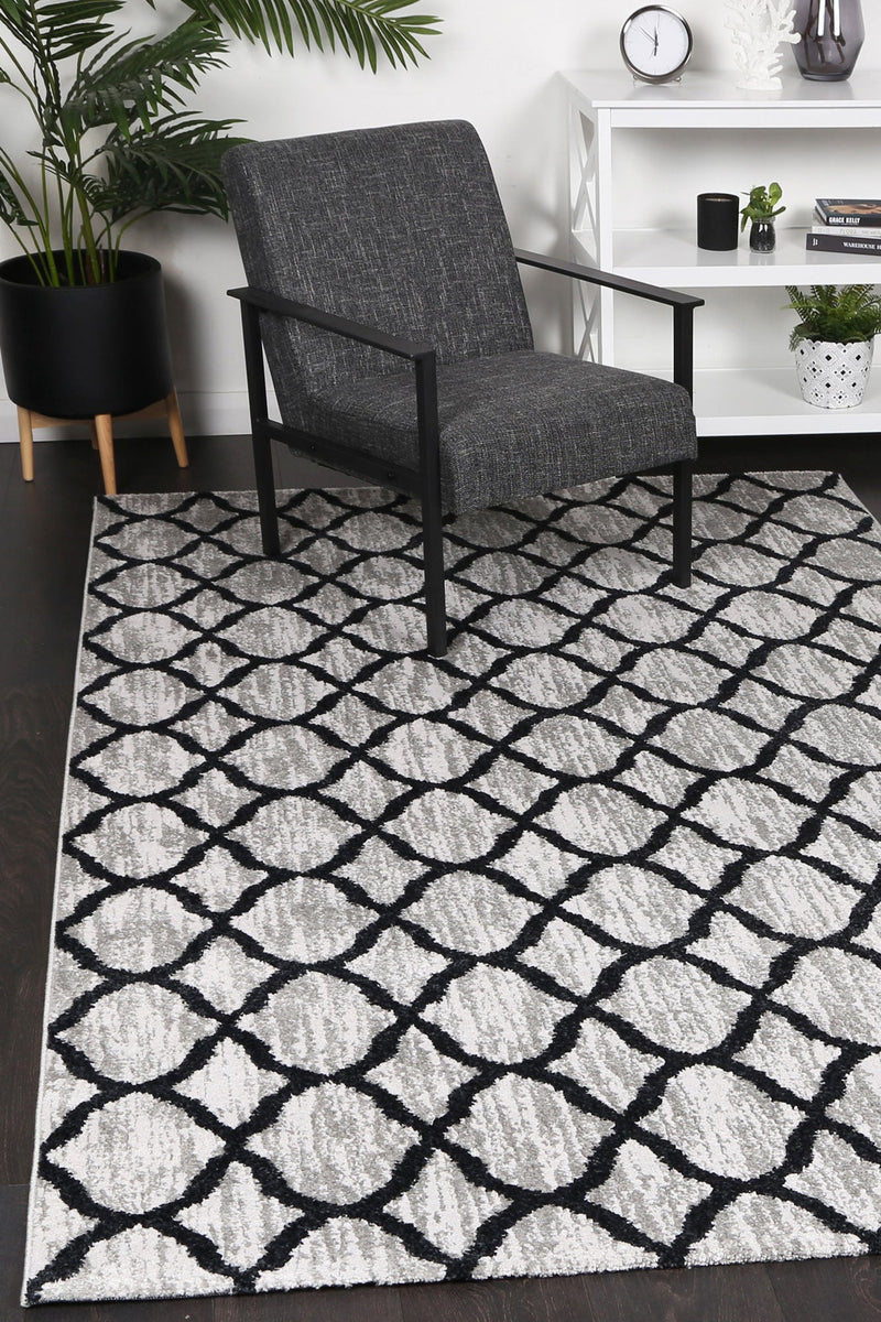 Windjana Lattice Charcoal Rug 240x330cm