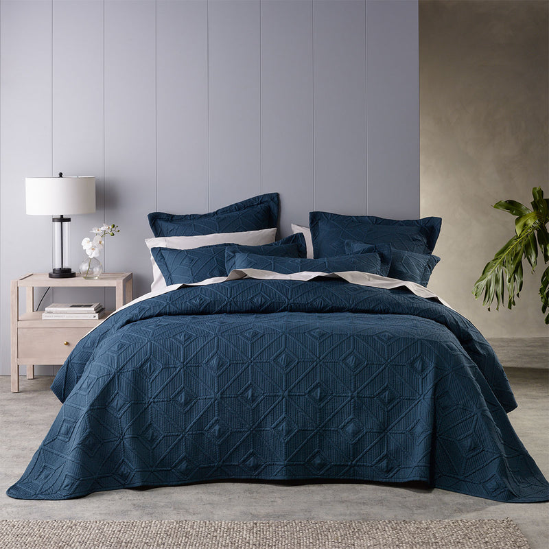 Bianca Kazimir Navy Polyester Coverlet Set Queen/King