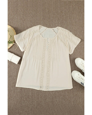 Azura Exchange Eyelet Crochet Short Sleeves Top - M