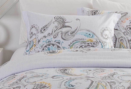 King Size White Paisley Quilt Cover Set (3PCS)